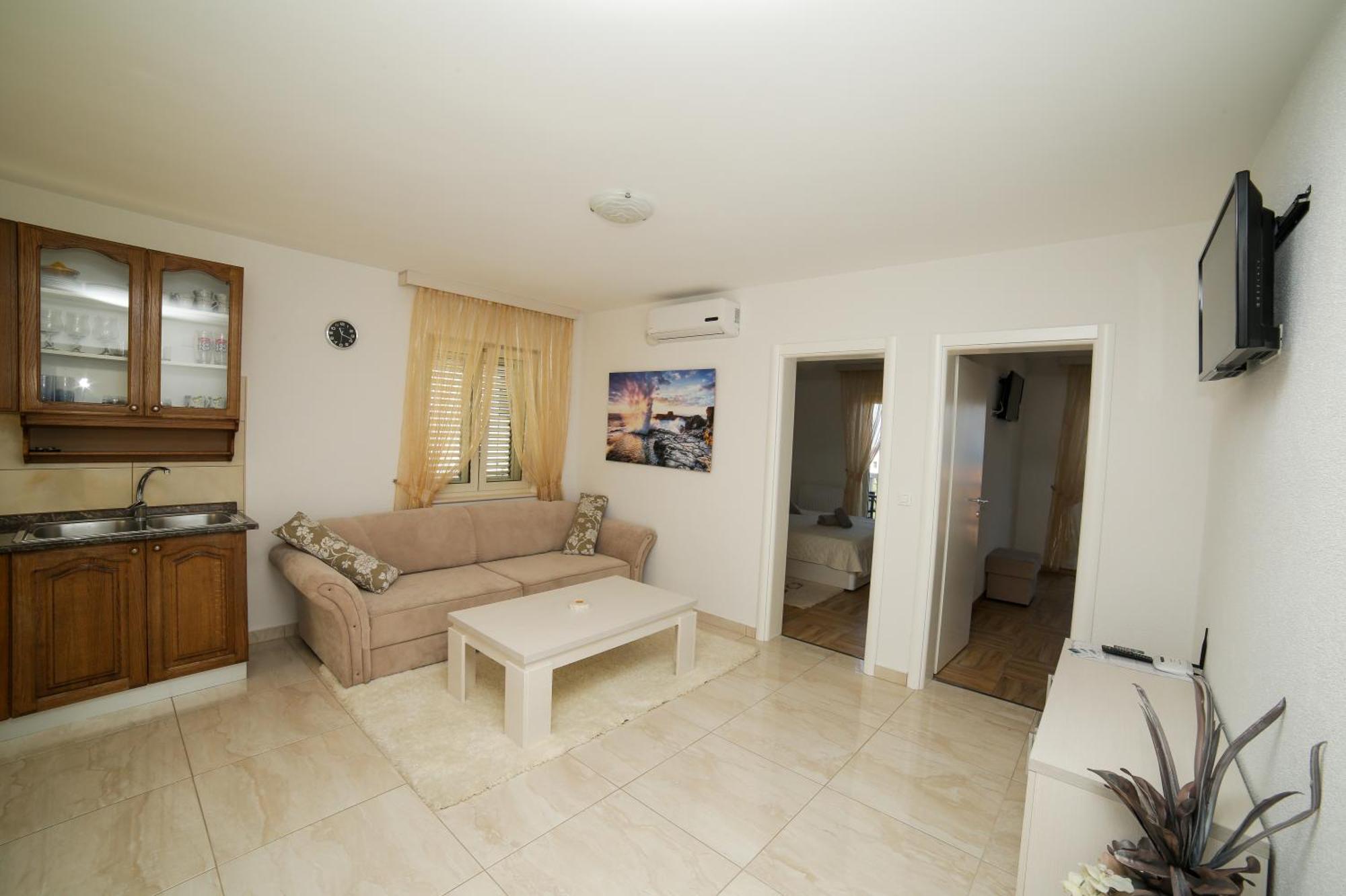Apartments Manda Supetar Bagian luar foto